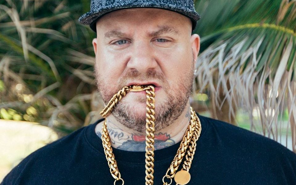 Il rapper Jake La Furia è in arrivo a Porlezza