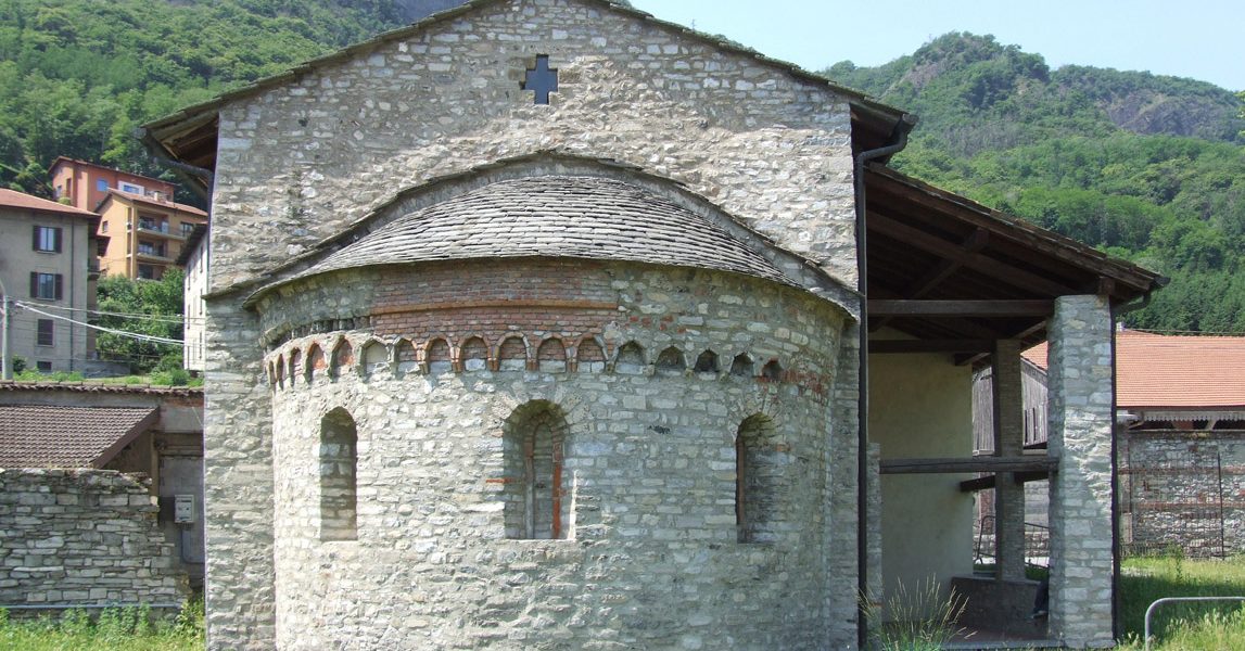 Erbe e fiori in Cosma e Damiano