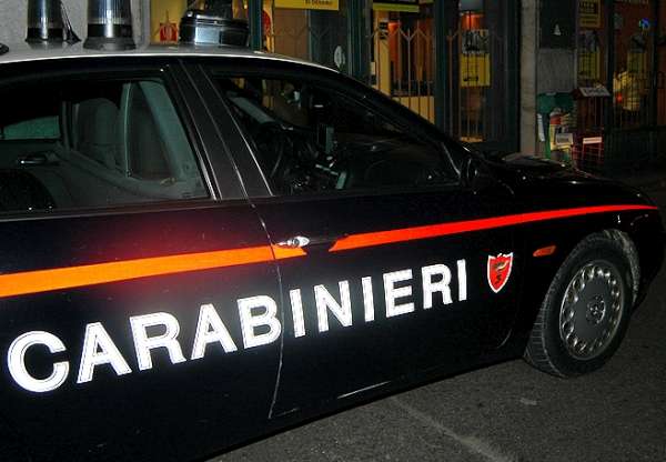 Cassina Rizzardi, rapina a mano armata in tabaccheria
