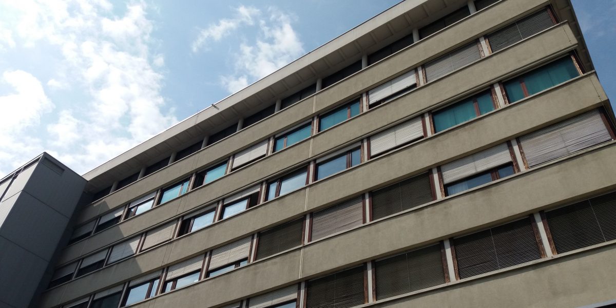 Musso: trenta coltellate alla madre. «A processo per tentato omicidio»