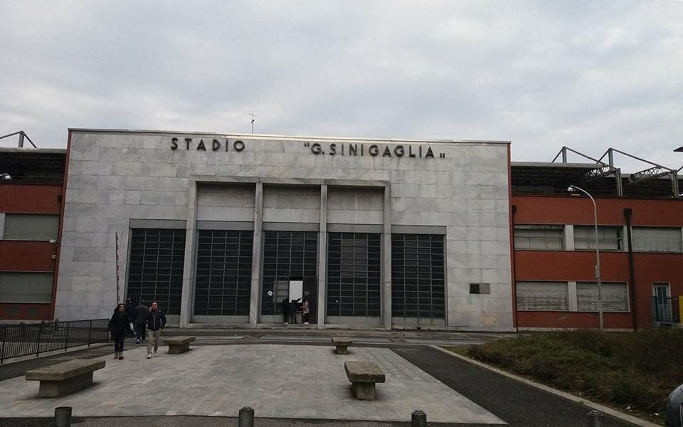 Affitto stadio, i tifosi chiedono un incontro al sindaco
