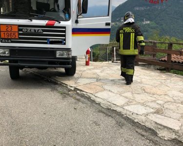 Minaccia i vicini con un taglierino. Patteggia 18 mesi da fare in cella