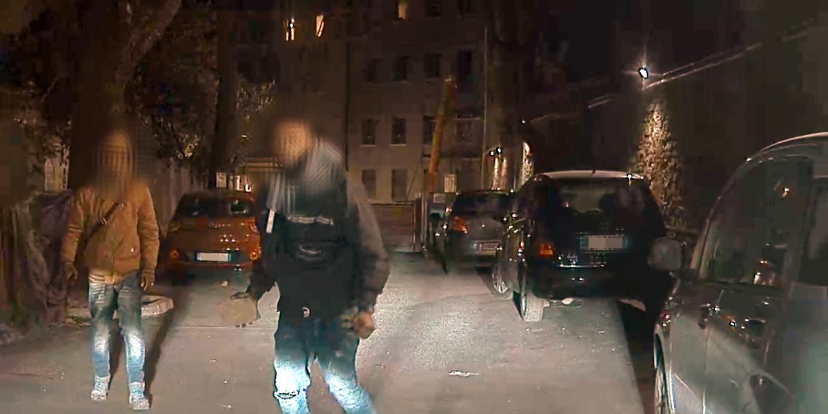 Auto danneggiate con i mattoni: due condanne