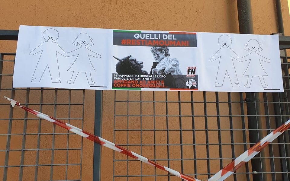 Attacco di Forza Nuova alle sedi del Pd di Como e Cantù