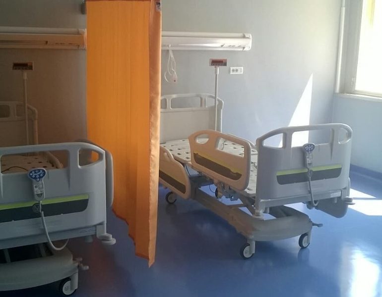 7.555 positivi in E-R, 101 morti in più