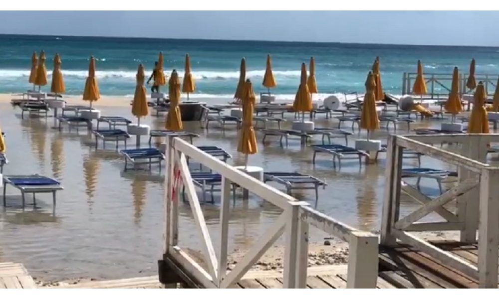 A Mondello stagione riparte con maltempo