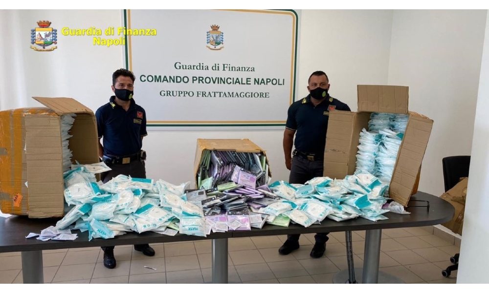 A Napoli sequestrate 28mila mascherine FFP2 contraffate