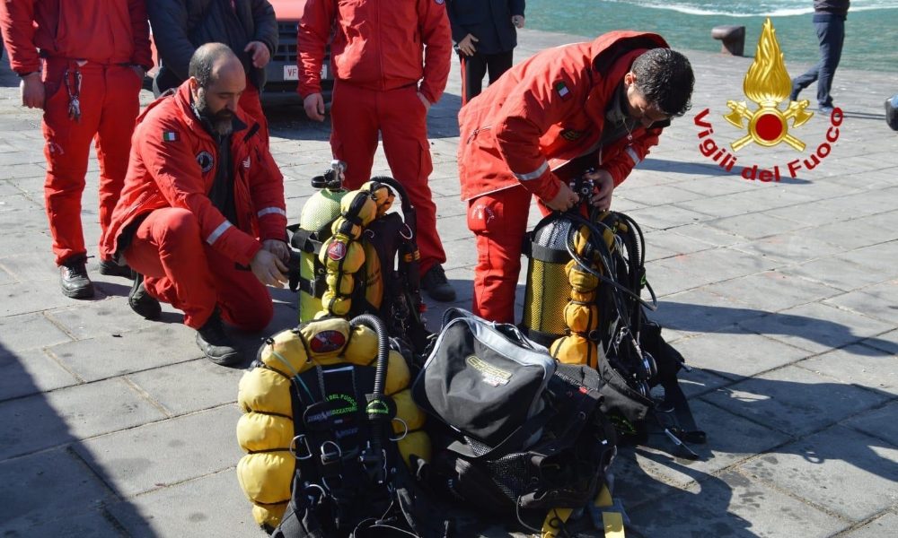 A caccia rifiuti in bacino sotterraneo