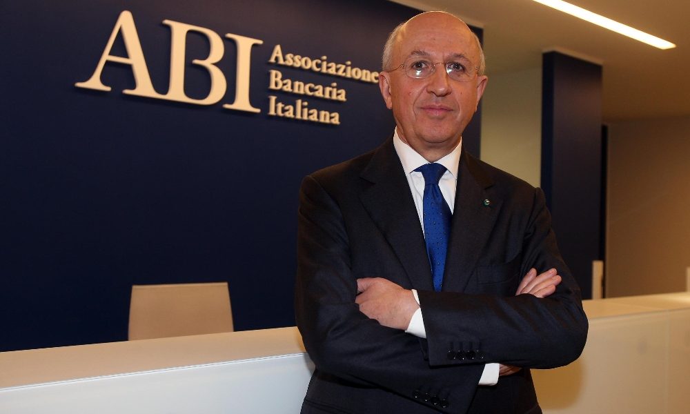 Abi, moratoria e decreto freno a Npl