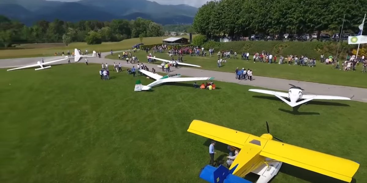 Incidente aereo a Verzago: un aliante finisce tra gli alberi
