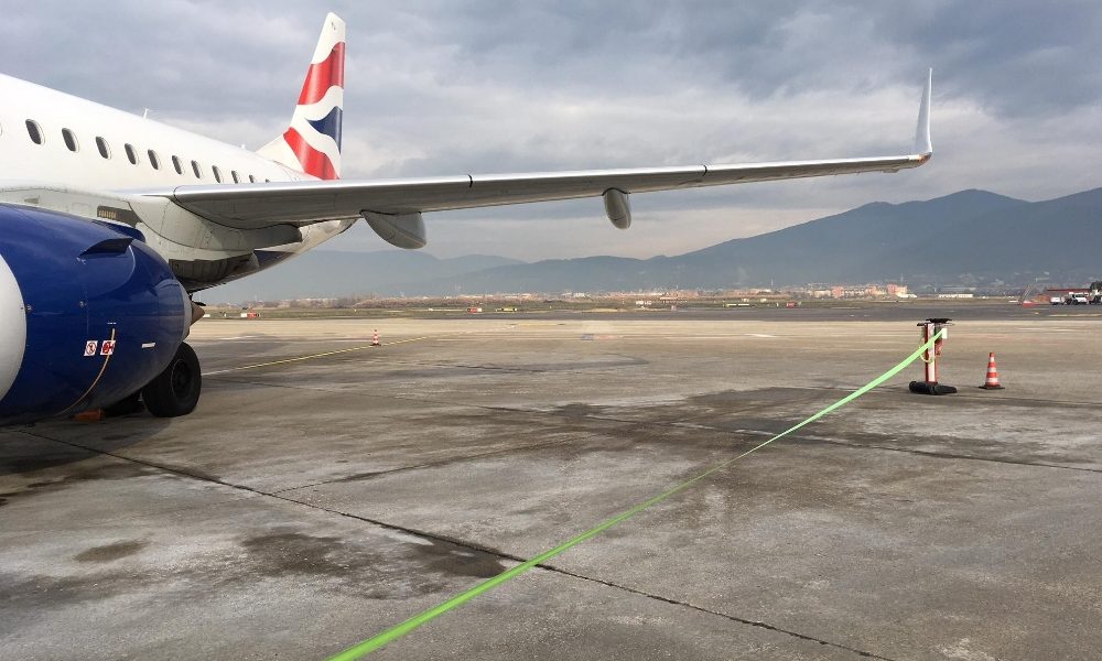Aeroporto Firenze, disagi per il vento