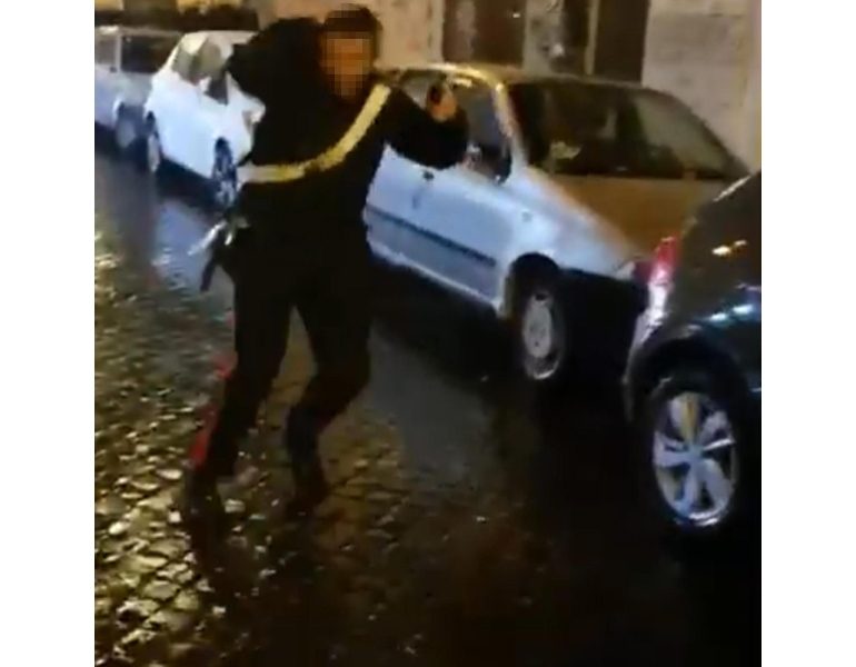 Aggredì cc dopo match, arrestato ultrà