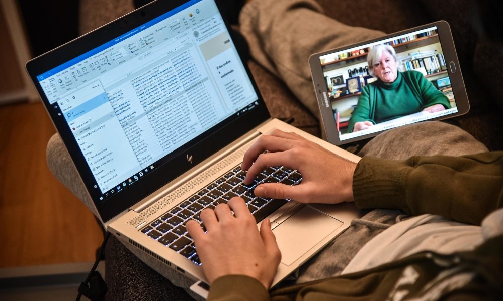 Al Sud 4 famiglie su 10 senza pc
