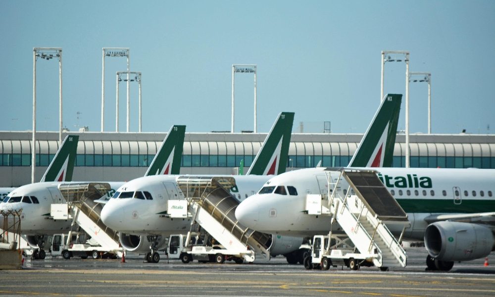 Alitalia: decreto per sblocco prestito