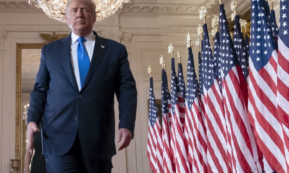 Anche Facebook segnala post di Trump sulla ‘vittoria’
