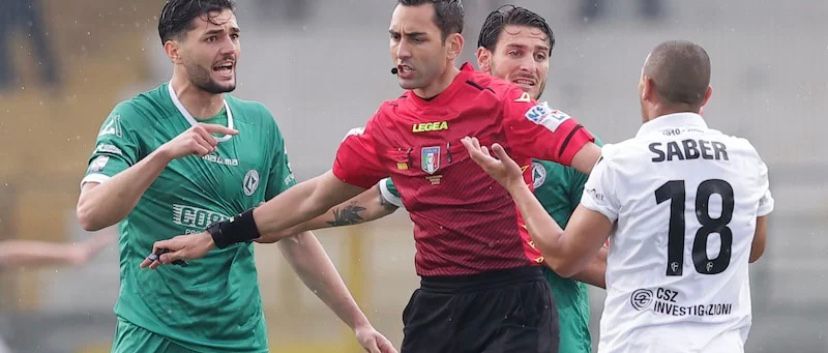 Ghirelli elogia il fischietto lariano Andrea Colombo
