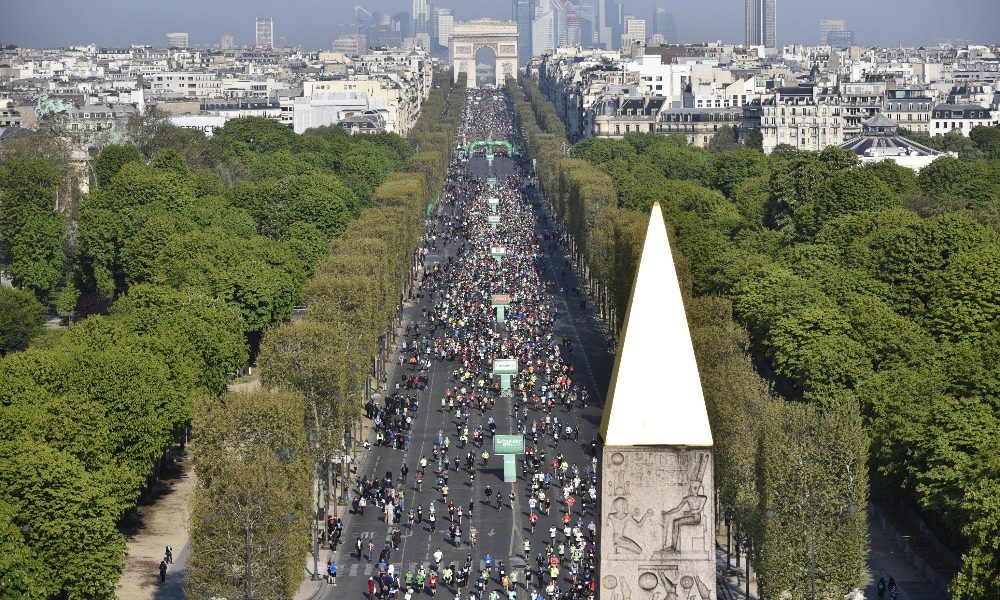 Annullata la mezza maratona a Parigi