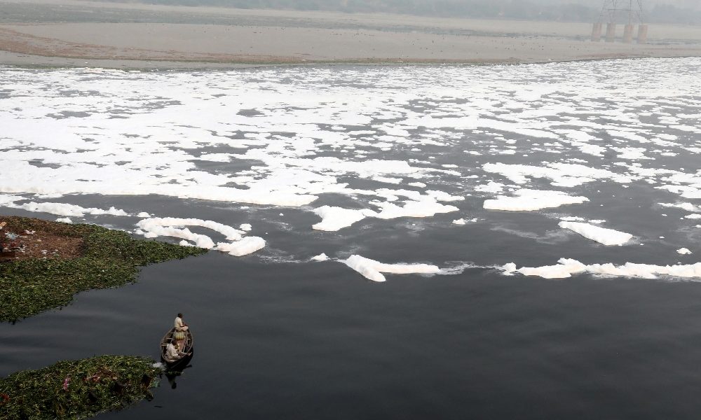 Arriva Trump, India pulisce acqua fiume