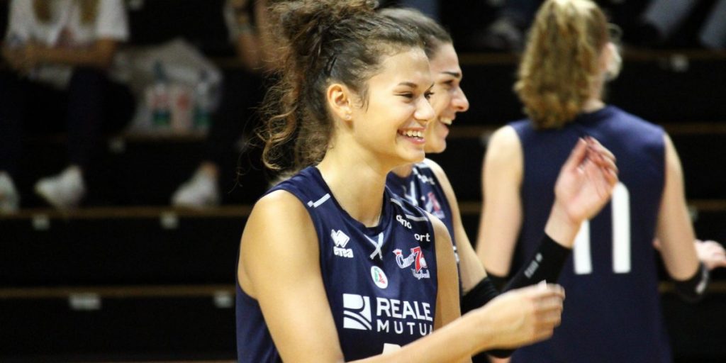 Asia Bonelli a Chieri, la prima di campionato con Perugia