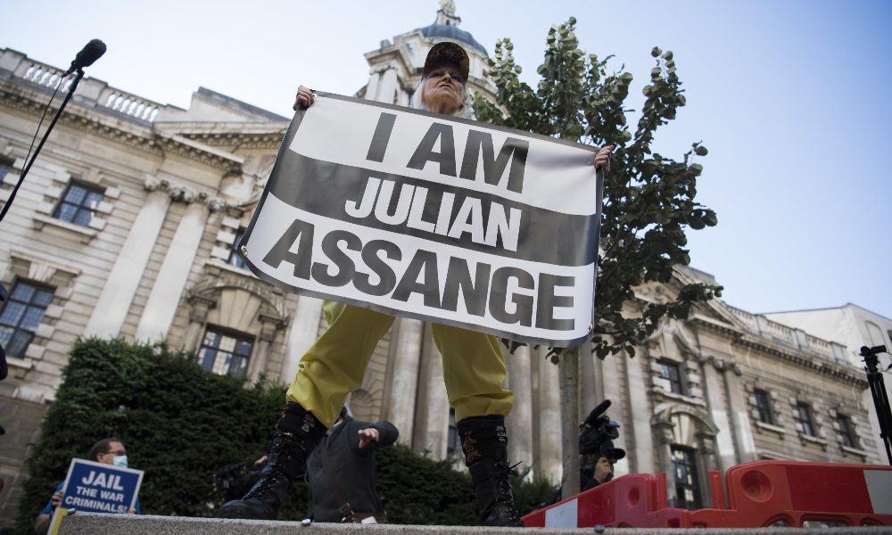 Assange: via a processo Gb su contestata estradizione a Usa