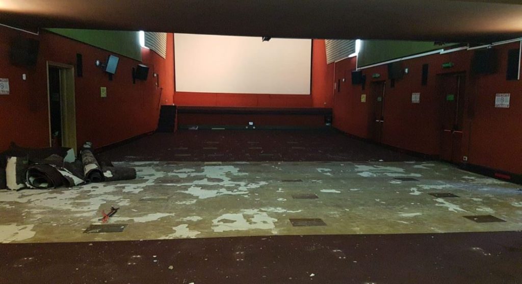 Partiti i lavori al cinema Astra