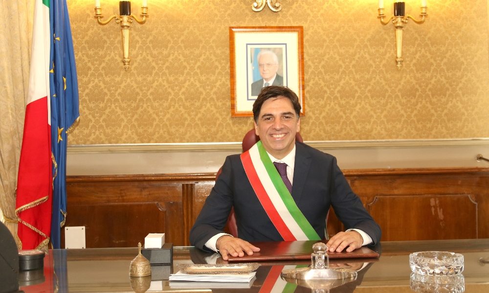 ++ Atti a Corte costituzionale,Pogliese torna sindaco Catania ++