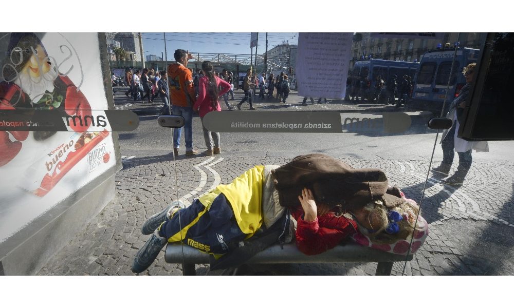 Aumenta povertà assoluta, nel 2020 335mila famiglie in più