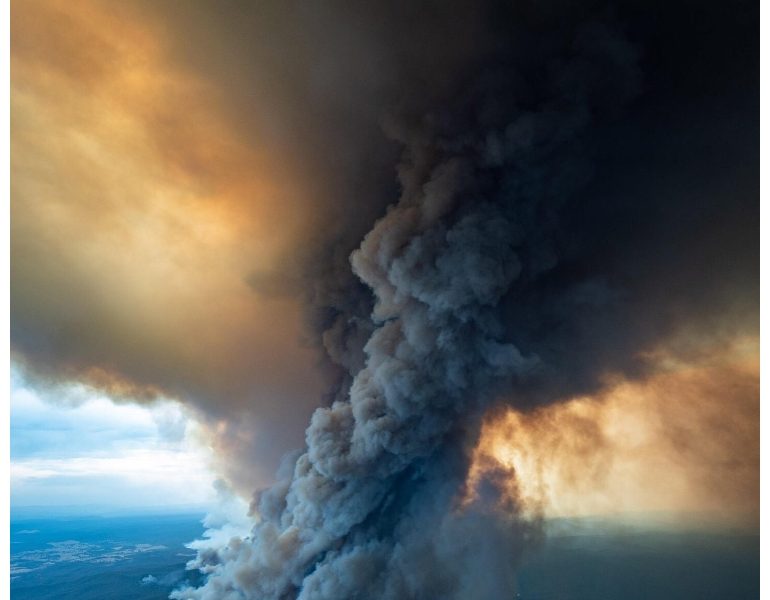 Australia: fumo incendi fino in Brasile