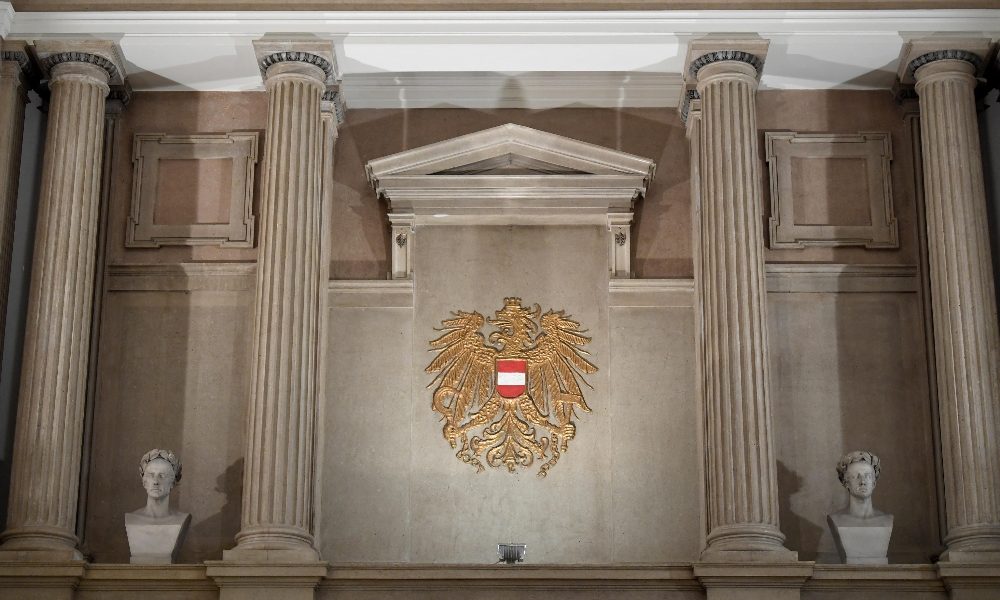 Austria: Corte costituzionale consente suicidio assistito