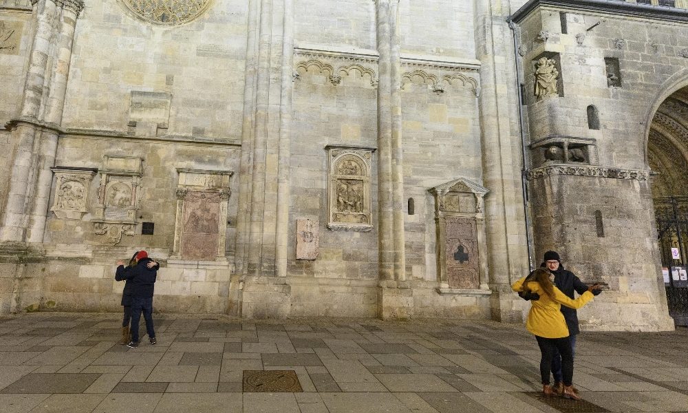 Austria prolunga il lockdown al 7 febbraio, obbligo Ffp2