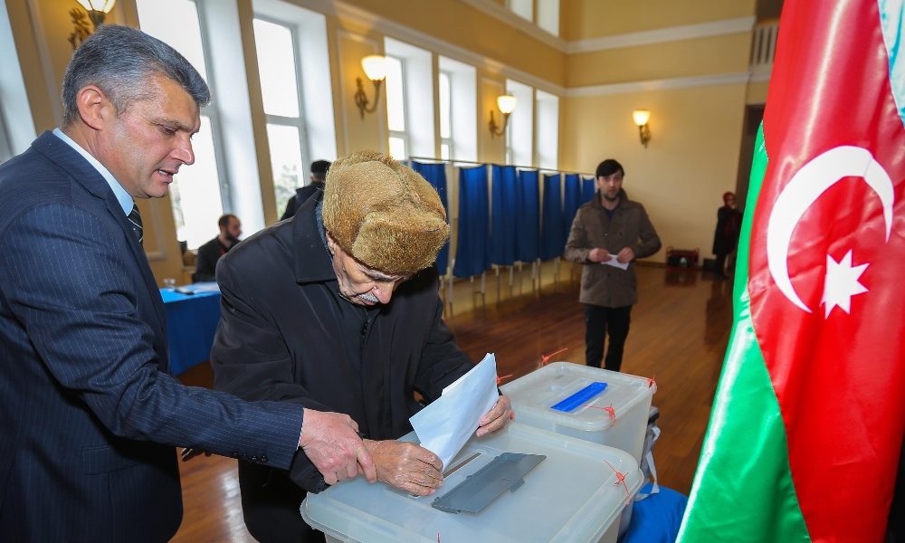 Azerbaigian: partito governo vince voto