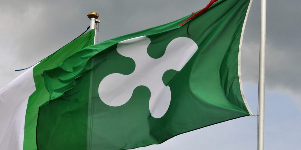 Allerta Covid19: il Comune di Como rilancia l’appello regionale: “Compilate il questionario”