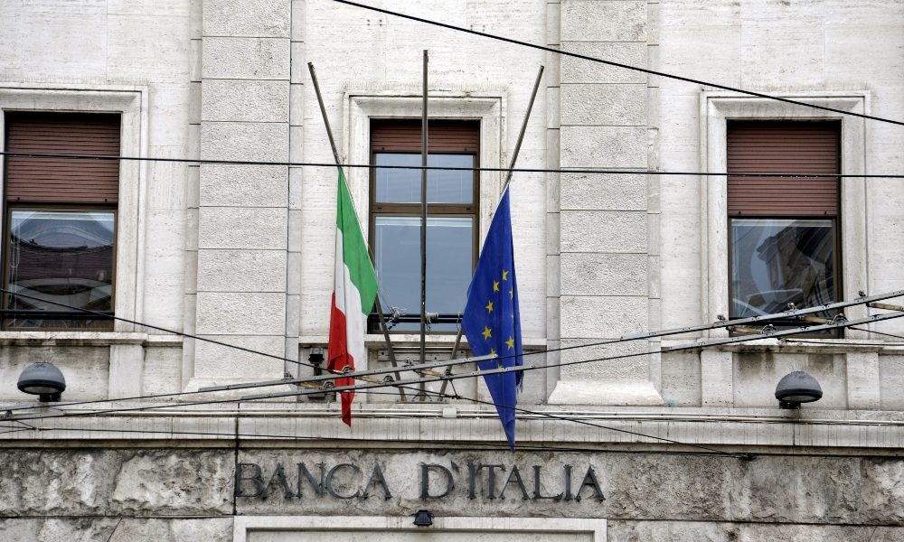 Bankitalia: ritiro misure sostegno a credito sia graduale