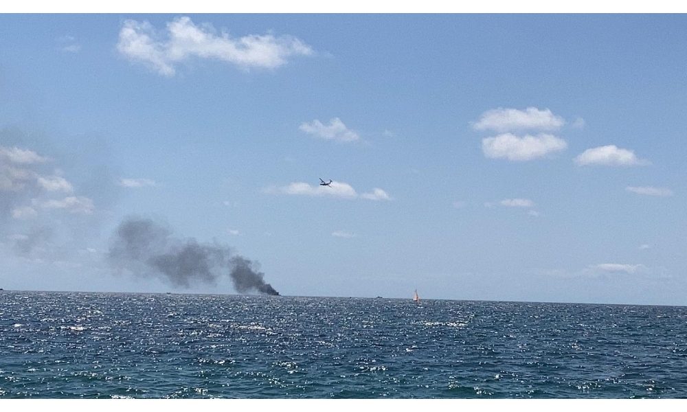 Barcone prese fuoco, indagati ‘finanzieri-eroi’