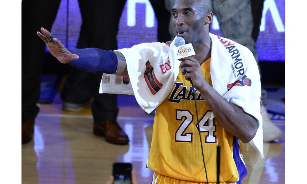 Basket: Kobe Bryant morto in incidente con elicottero