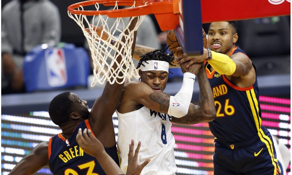 Basket: Nba; Lakers ancora ko, scavalcati in vetta da Utah