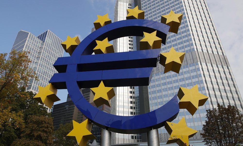 Bce: deficit Italia fra i più alti,sostegno va mantenuto