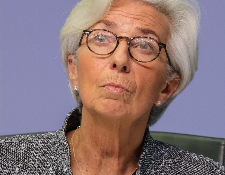 Bce: forti acquisti anti-spread sui Btp