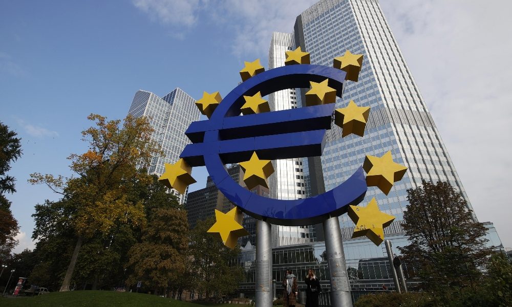 Bce: rendimento Btp a 5 anni per la prima volta negativo