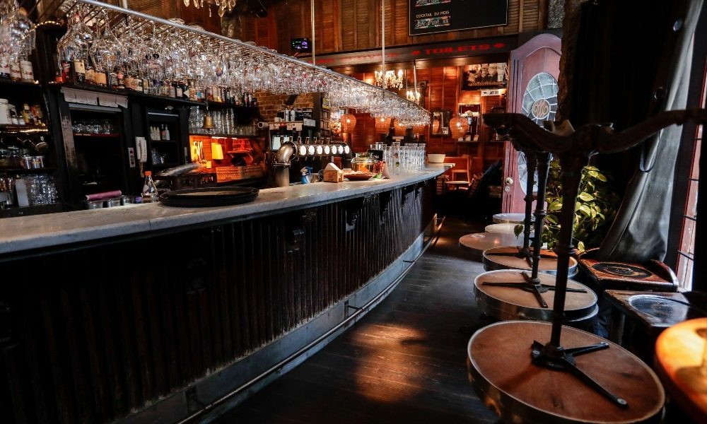 Belgio: fermi caffè e ristoranti 1 mese, coprifuoco notturno