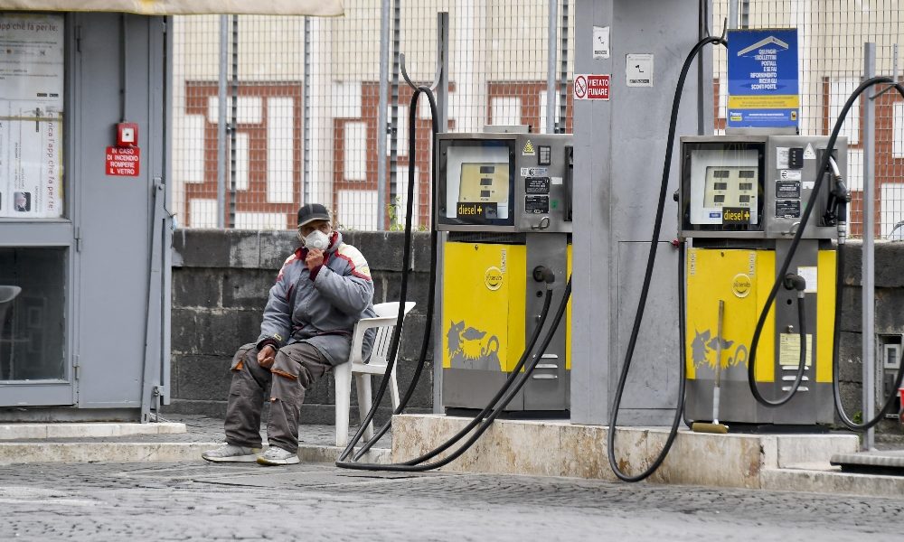 Benzina: Up,con Covid persi in pochi giorni oltre 4 miliardi