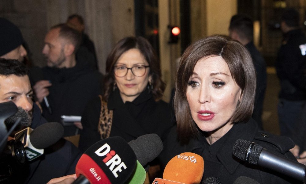 Bernini,App cavallo di Troia di Pechino?
