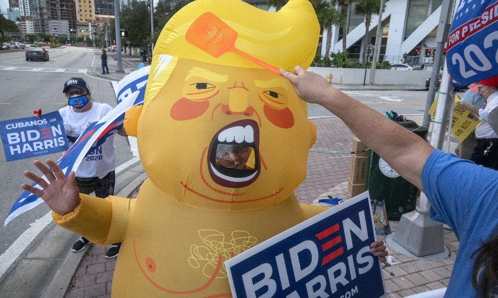 Biden vince sfida a distanza con Trump