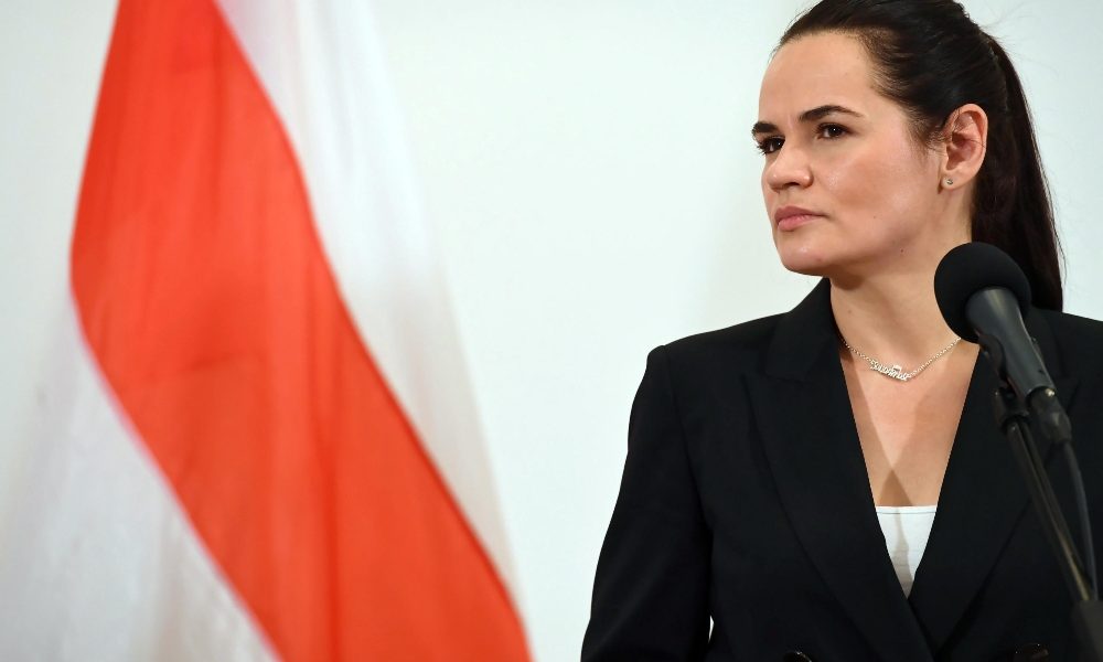 Bielorussia: domani Macron incontra Tikhanovskaya