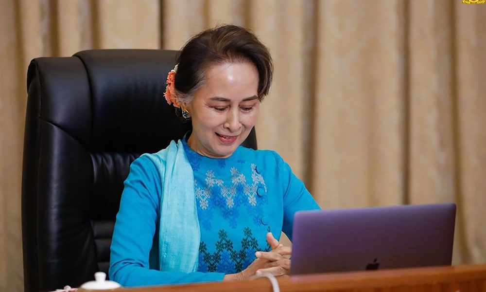 Birmania: arrestata capo del governo Aung San Suu Kyi