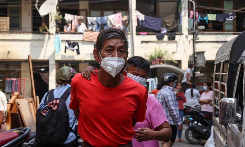 Birmania: ieri 10 morti, il bilancio sale a 235 vittime