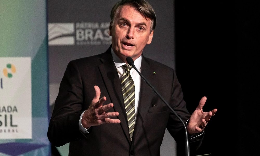 Bolsonaro, Greta muta su roghi Australia