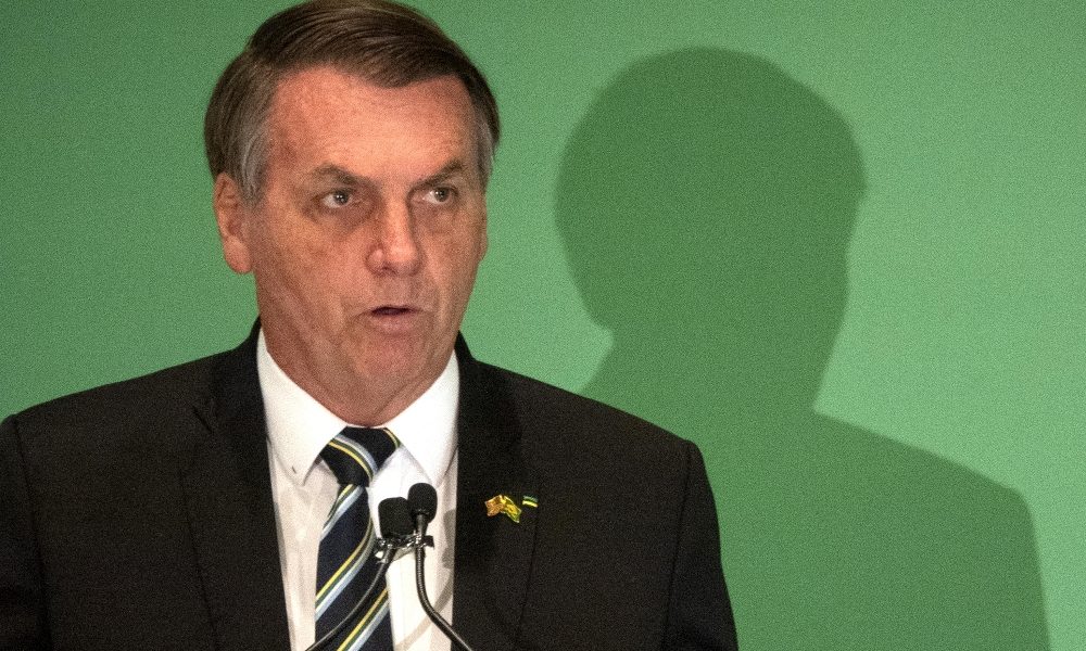 Bolsonaro, Italia piena di vecchi