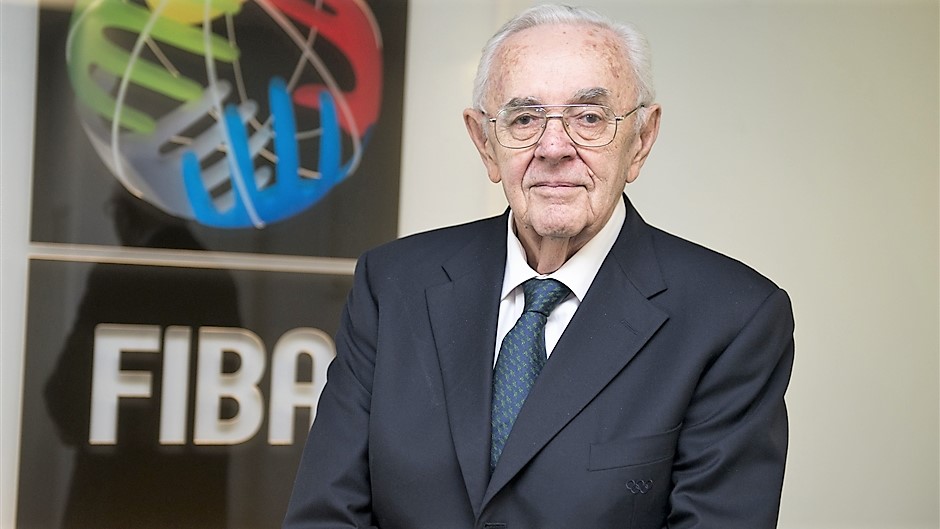 Addio a Borislav Stankovic: nel 1968 guidò la Pallacanestro Cantù al suo primo scudetto