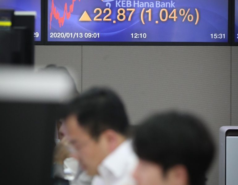 Borsa: Asia cauta su accordo Usa-Cina